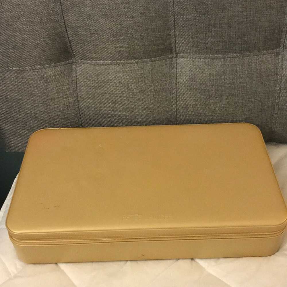 😍Estee Lauder Makeup Box😍